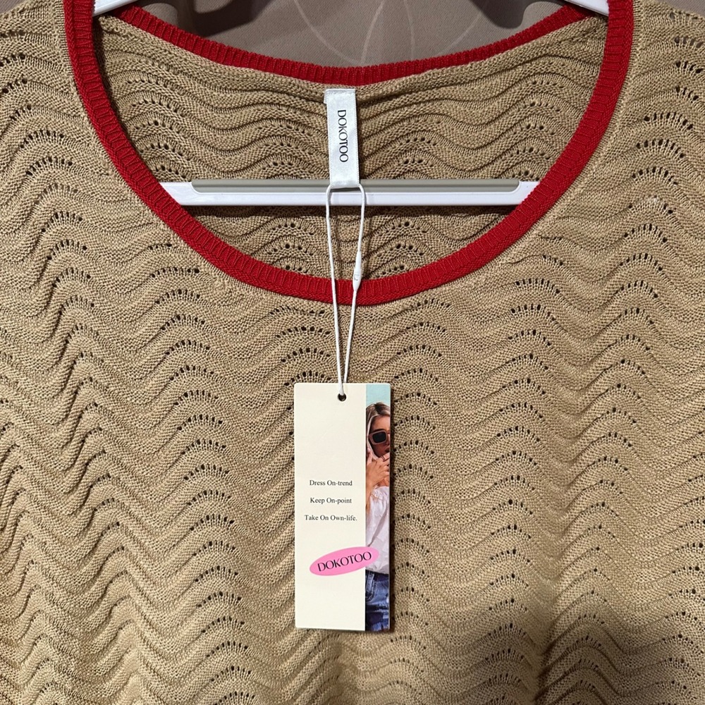 Dokotoo Women Beige Knit Chevron Short Sleeve Top Red Trim Size 2XL - Picture 3 of 5